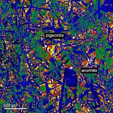 False-color BSE image showing big basalt clast.